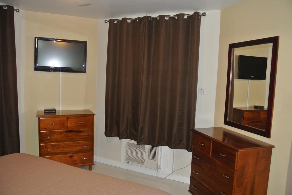 Beach One Bedroom Suite 13 Очо-Риос Номер фото